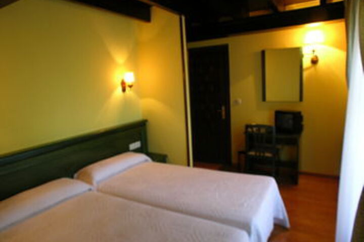 Room 20 of 24