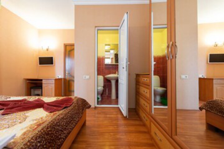 Room 29 of 47