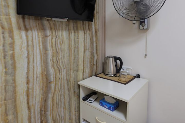 Room 37 of 101