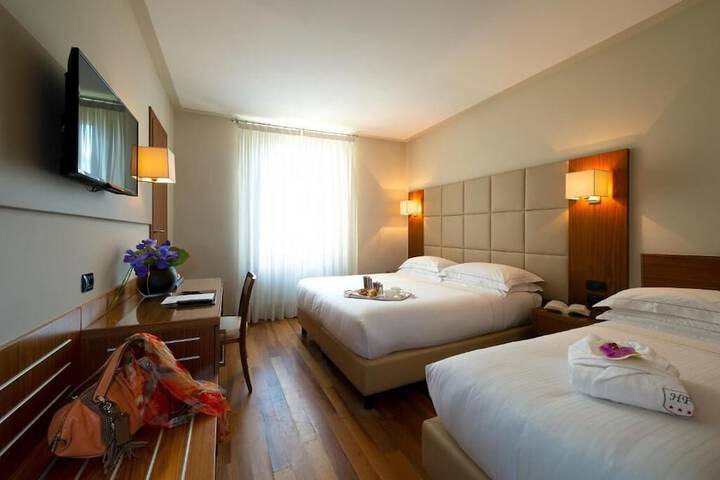 Room 35 of 50