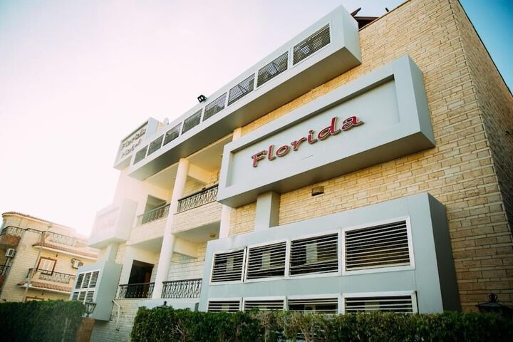 Hotel 33 of 34