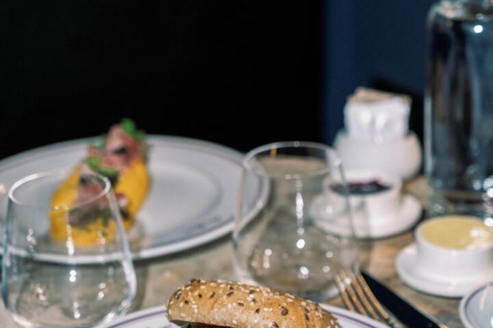 Breakfast/Coffee Service 22 of 24
