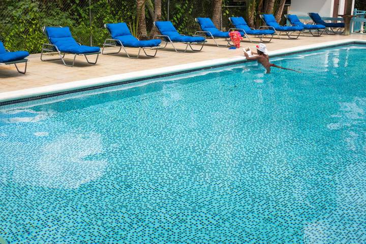 Pools & Facilities