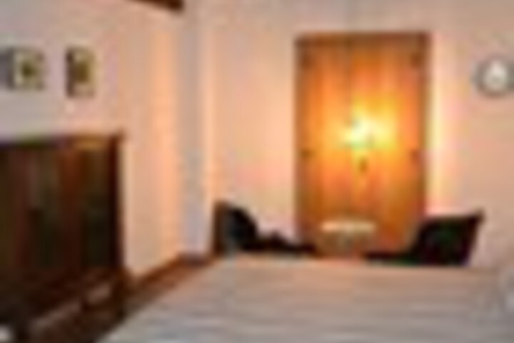 Room 14 of 162