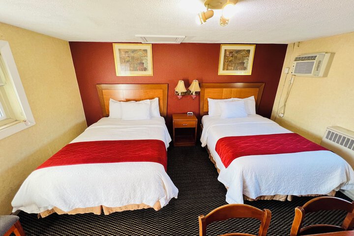 Room 8 of 30