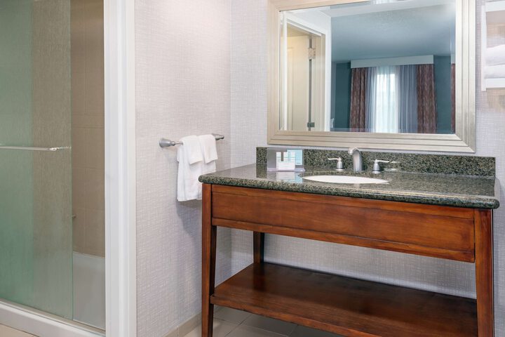 Bathroom shower