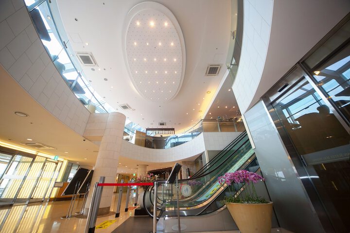 Lobby Entry