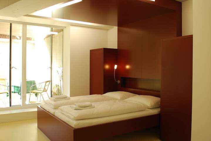 Room 7 of 58