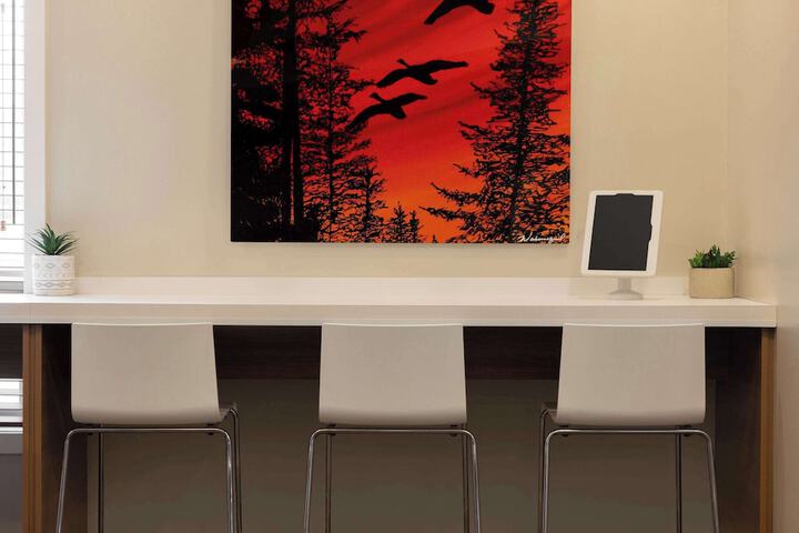 Business Center 41 of 43