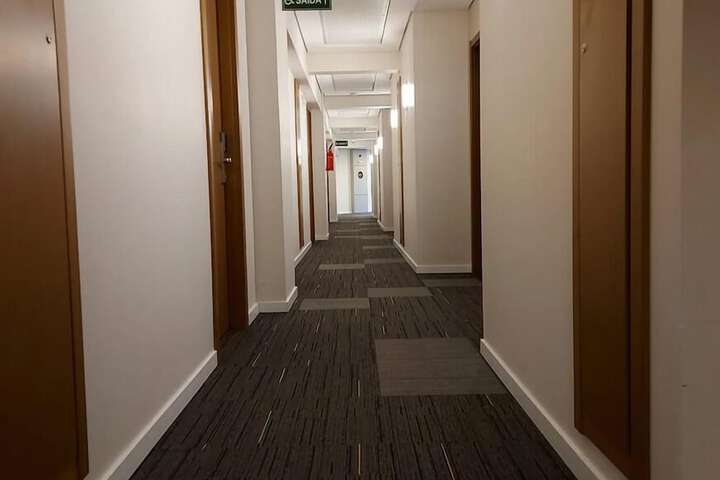 Ballroom/Hall 45 of 50
