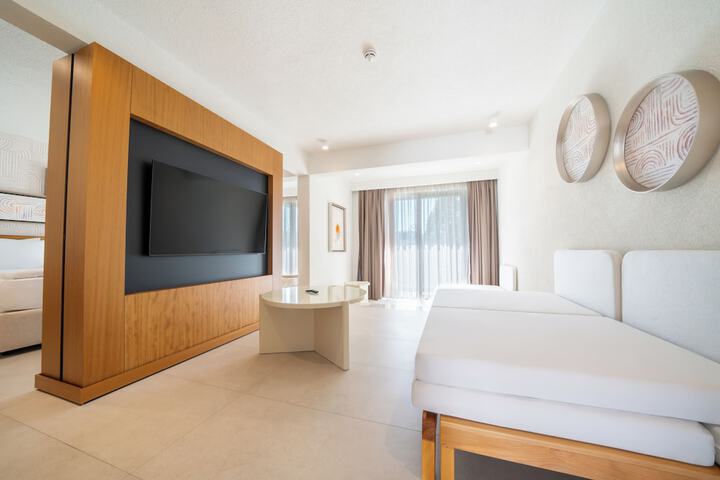 Room 29 of 164