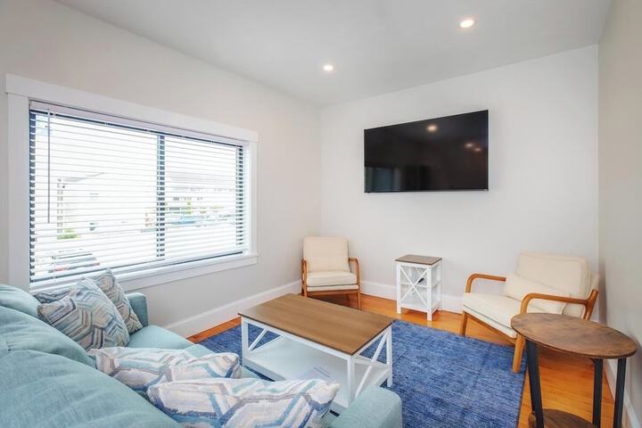 Room 15 of 28