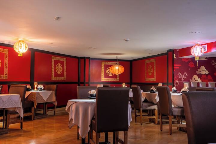 Dining 97 of 145