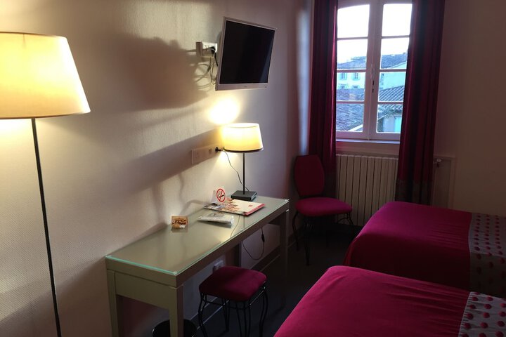 Room 21 of 61