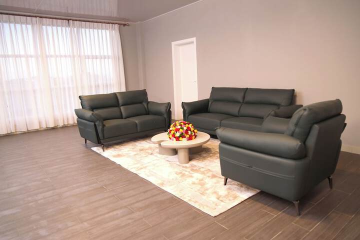 Room 16 of 25