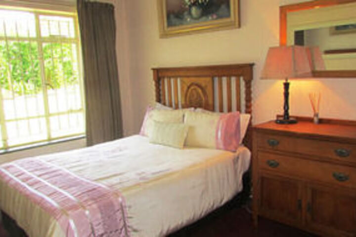 Room 13 of 26