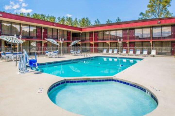 Pool 26 of 45