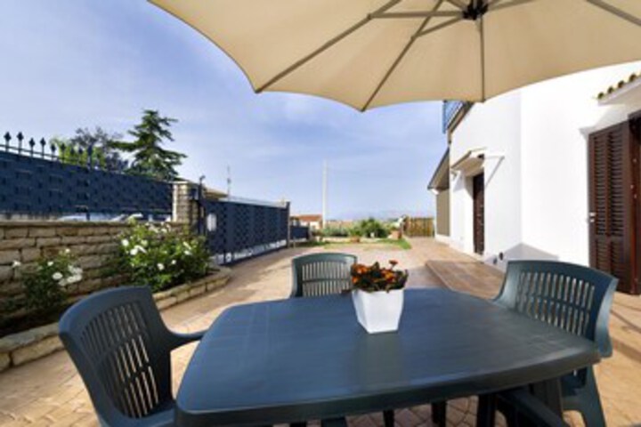 Terrace/Patio 33 of 35