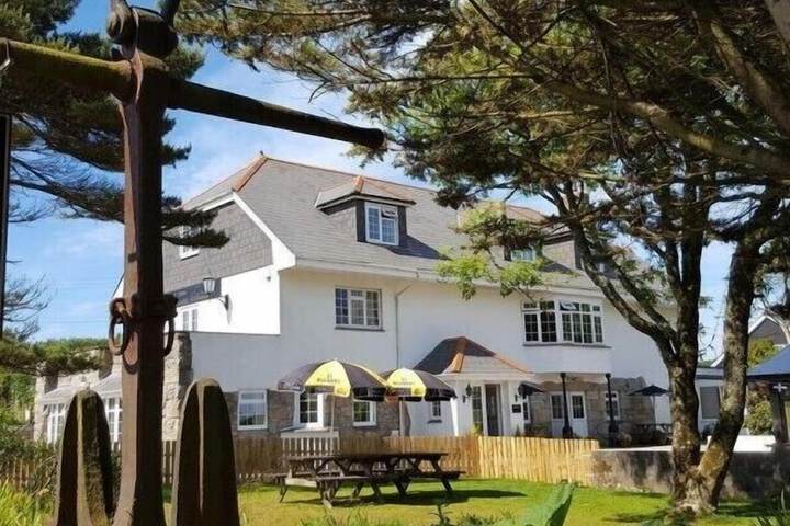 Balnoon Inn in St. Ives
