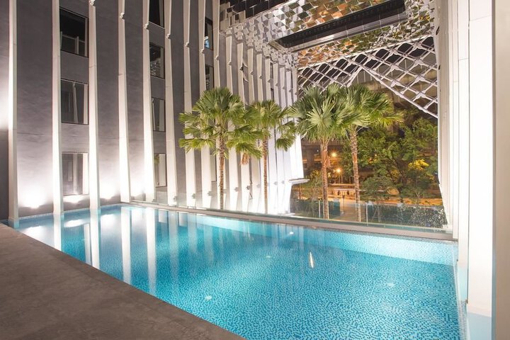 Pool 24 of 45