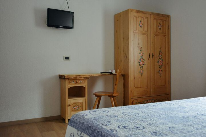Room 22 of 40