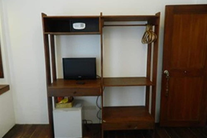 Room 21 of 50