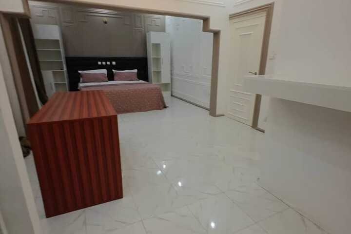 Room 11 of 71