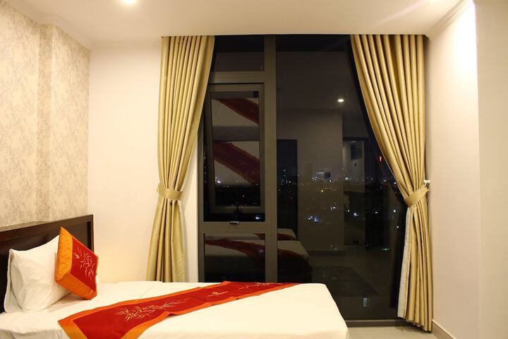 Room 29 of 53
