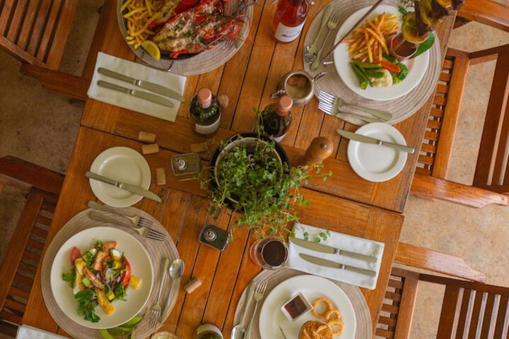Dining 49 of 67