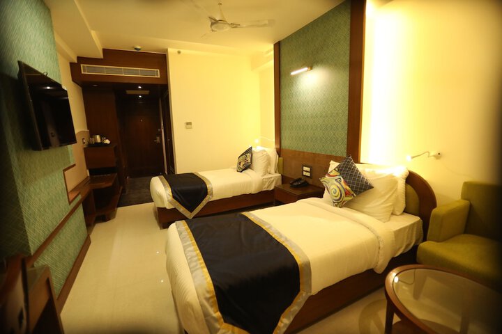 Room 7 of 29
