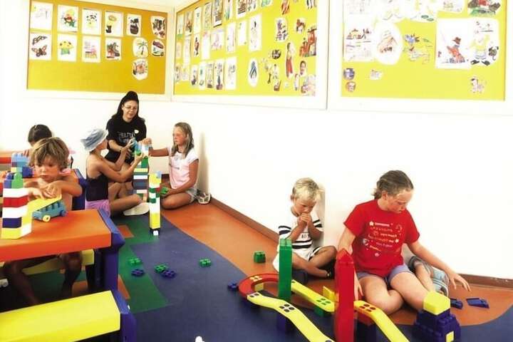 Childrens Activities 24 of 37