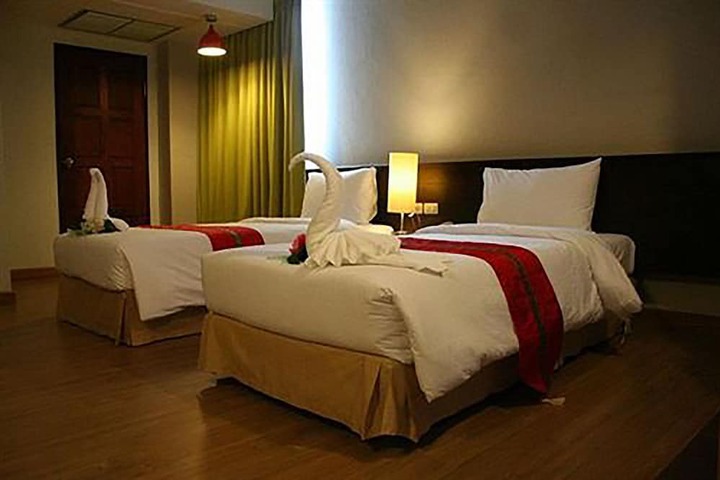 Room 21 of 84