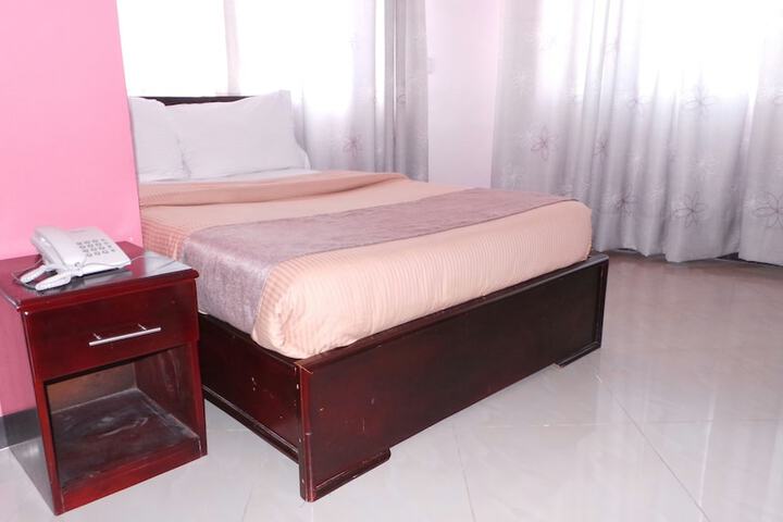 Room 7 of 26