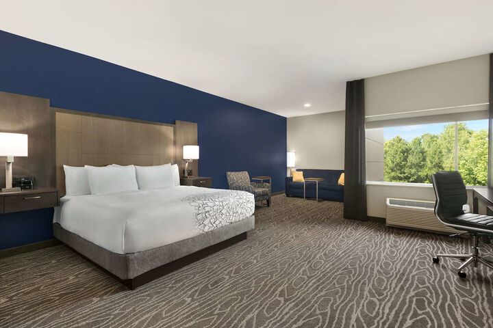 1 King Bed Mobility Accessible (8 of 23)