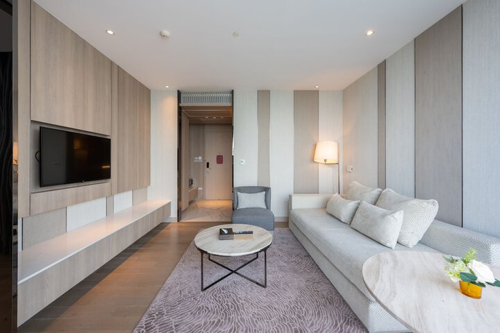 Room 73 of 151