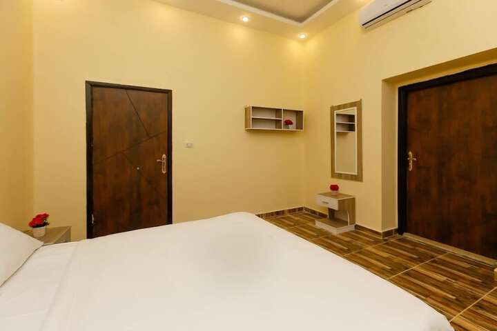 Room 16 of 51