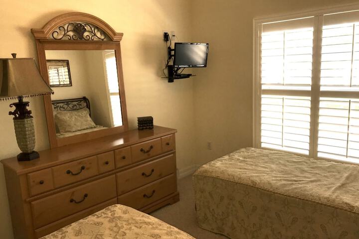 Room 16 of 49