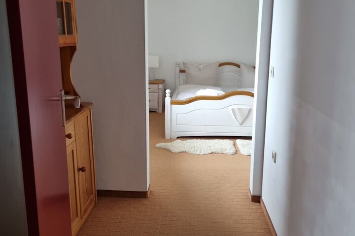 Room 31 of 137