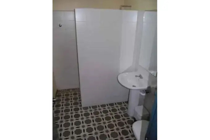 Room 9 of 21
