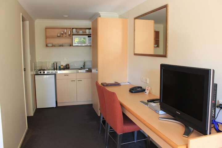 Room 5 of 39