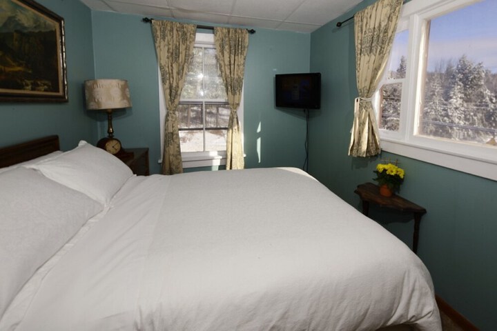 Guest Suite