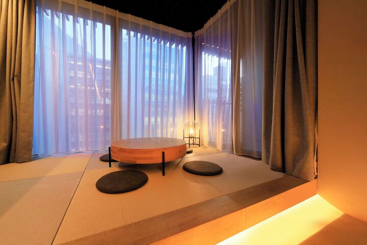 Room 12 of 21