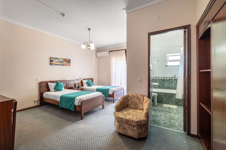 Room 20 of 51