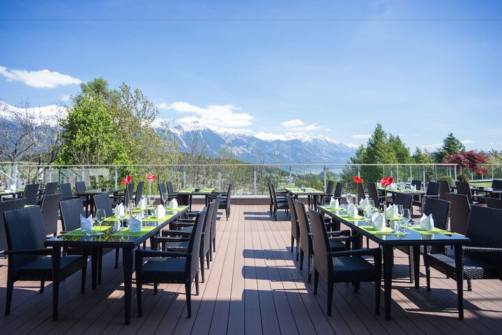 Sundeck 65 of 68