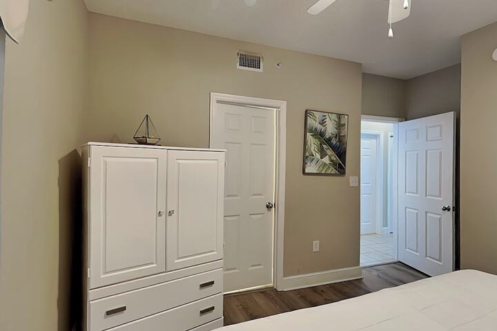 Room 46 of 217