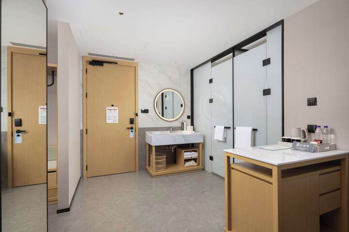 Room 40 of 57