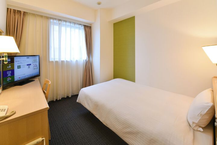 Room 14 of 29