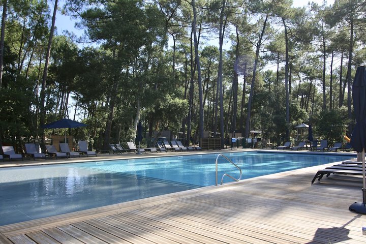 Pool 50 of 79