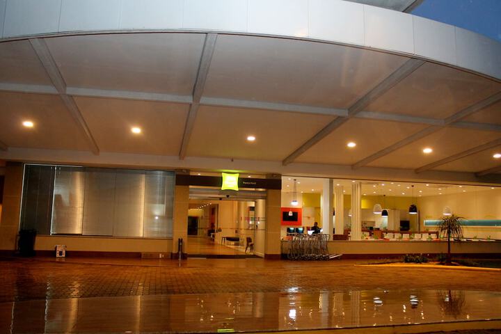Lobby Photos