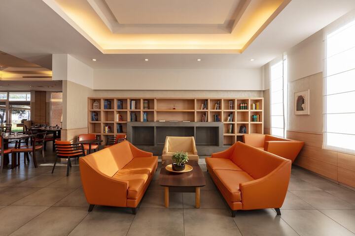 Hotel Interior 2 of 32